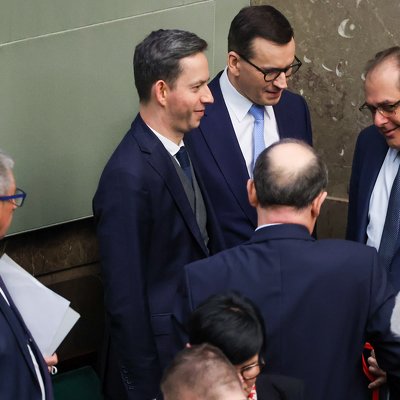„Tak, jesteśmy mafia”. Ile kosztuje nas kumoterstwo obozu rządzącego