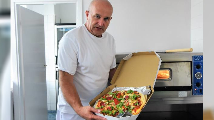 Wojewódzki Szpital w Przemyślu rozpoczął serwowanie... pizzy [ZDJĘCIA]