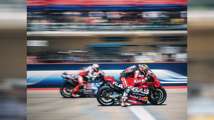 MotoGP w Jerez: Pedro Acosta faworytem do wygranej, Dani Pedrosa wjeżdża z dziką kartą. Czy Jorge Martin w końcu stanie na podium?