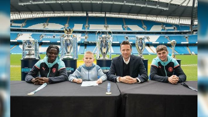 Osiemdziesiąt sześć bramek w sezonie! Jakub Borowski piłkarzem Manchesteru City. Wielki sukces dziewięciolatka