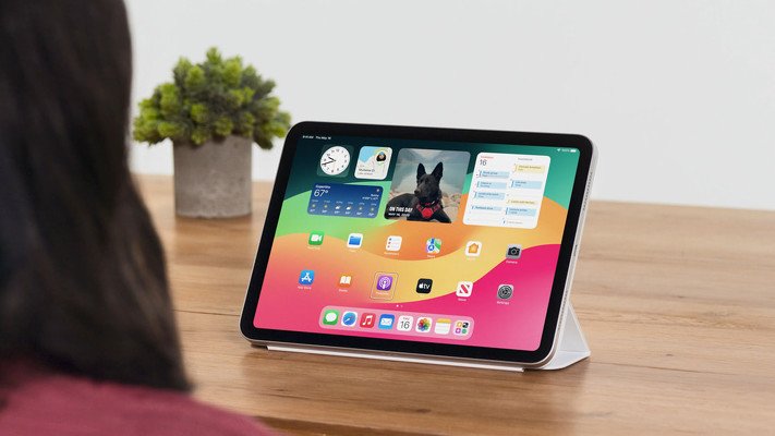 Apple zapowiada nowe ułatwienia dostępu, w tym funkcję Eye Tracking