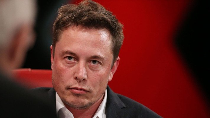 Elon Musk szuka ochotnika. Wszczepi mu implant do mózgu