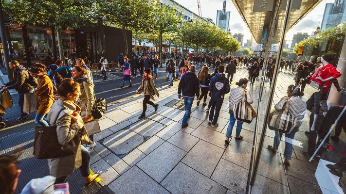 Podwyżka płacy minimalnej na horyzoncie. No to przedsiębiorcy muszą zapiąć pasy